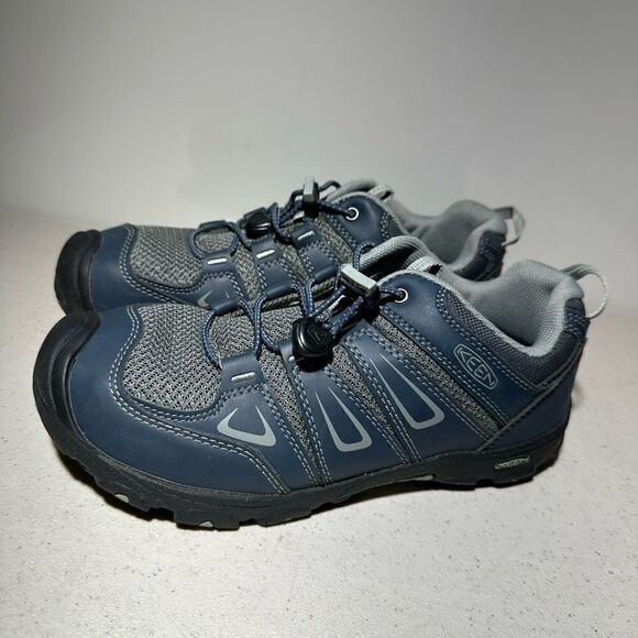 Keen Oakridge Youth Size 5 Hiking Shoes Midnight Navy Gray Low slip on - Picture 4 of 8